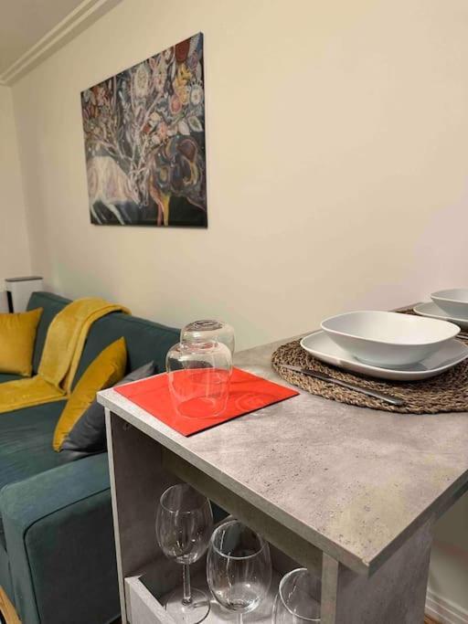 Apartamento Entire Flat In Ealing Londres Exterior foto